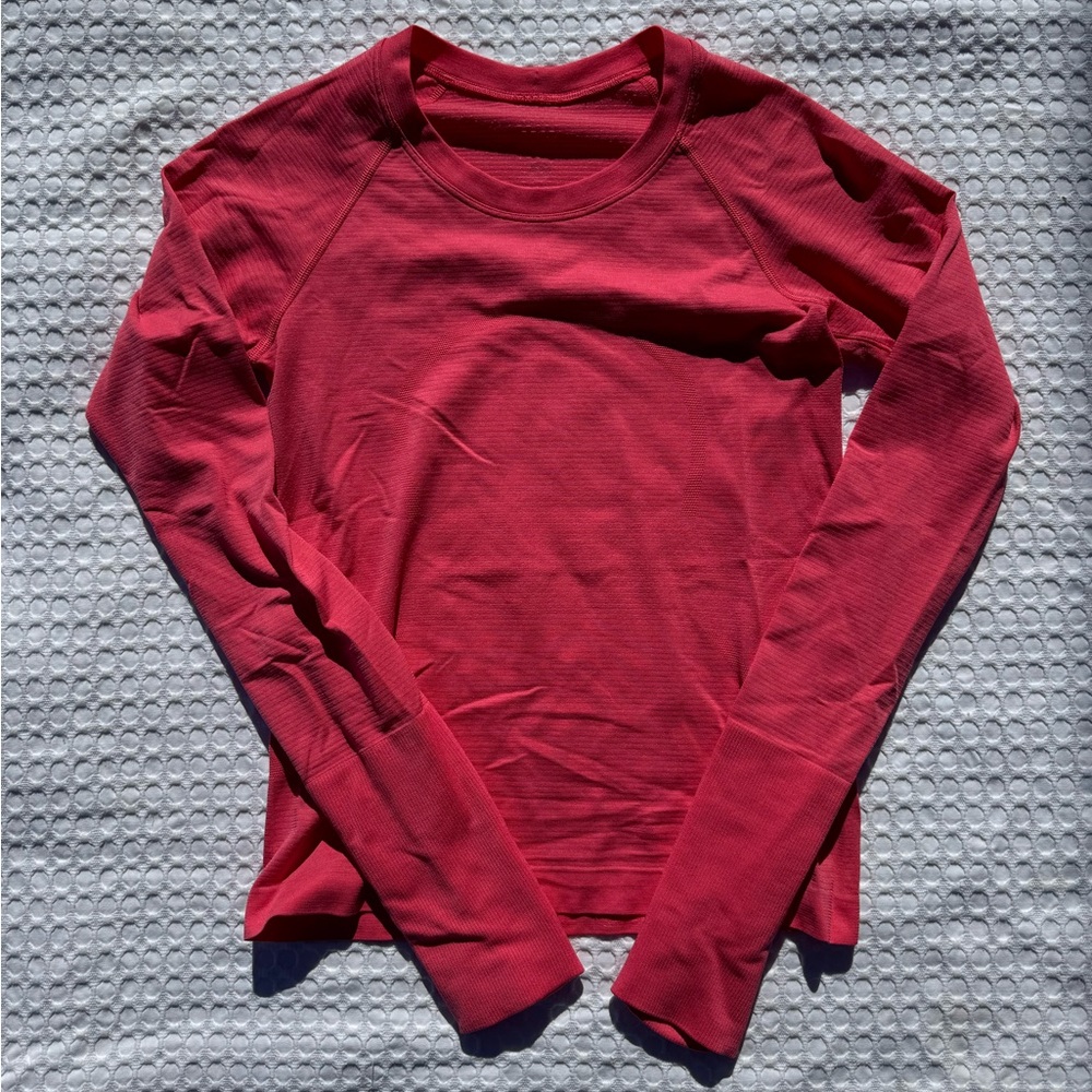 Lululemon Long Sleeve Swiftly Tech Color Lipgloss… - image 1